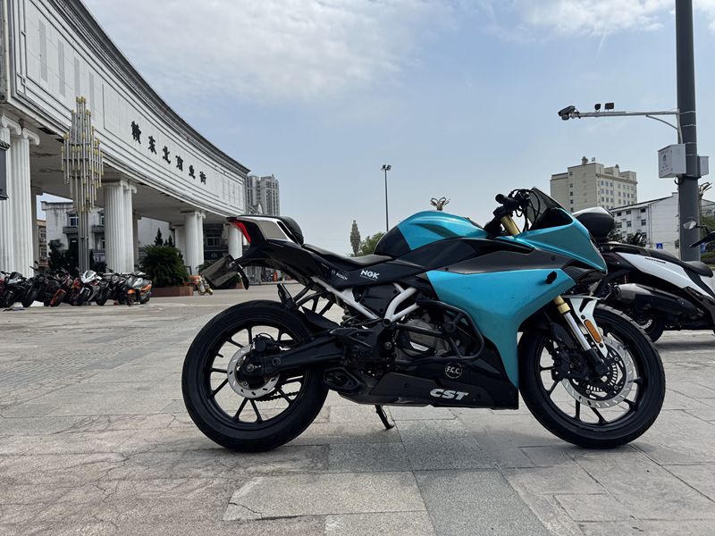 二手春风250SR