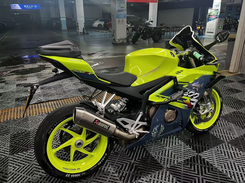 二手张雪机车500RR