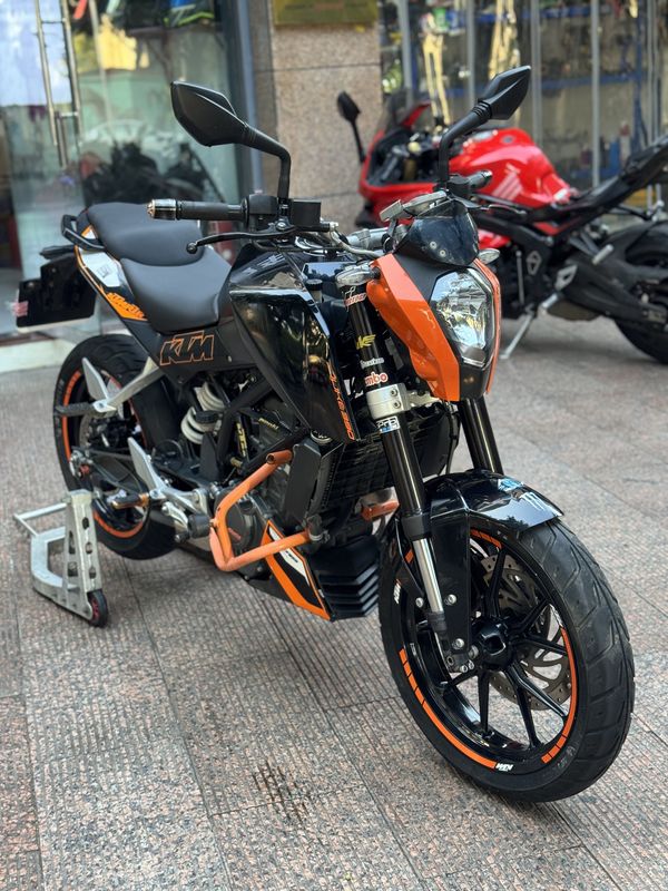 二手KTMR2R200 Duke