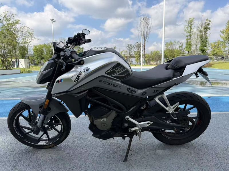 二手春风250NK