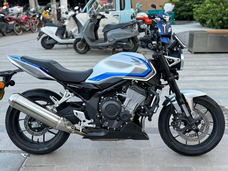 二手本田CB500 Super Four