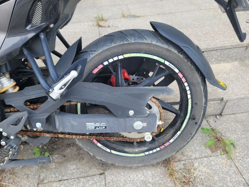 二手贝纳利小迅龙 BN150S