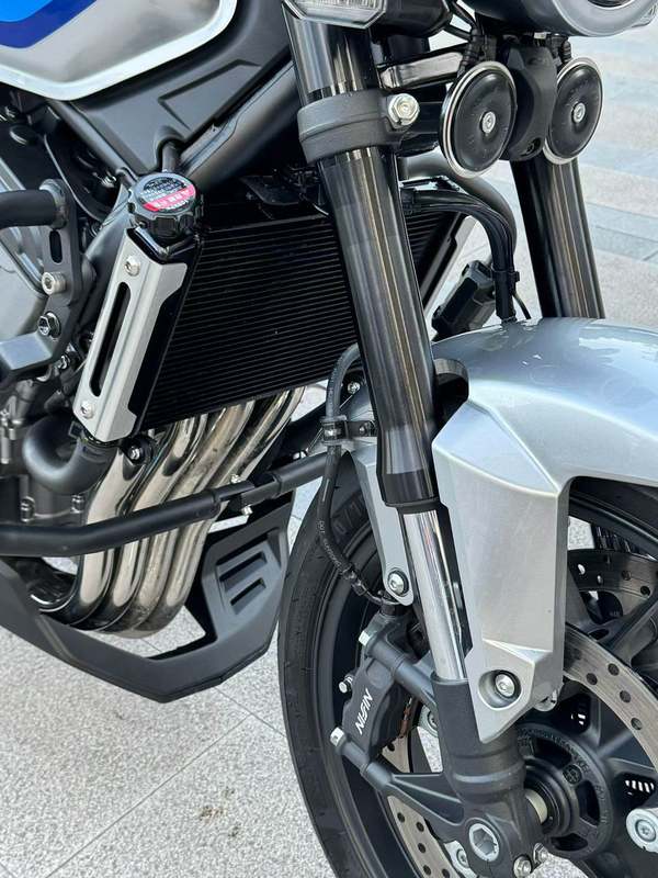 二手本田CB500 Super Four