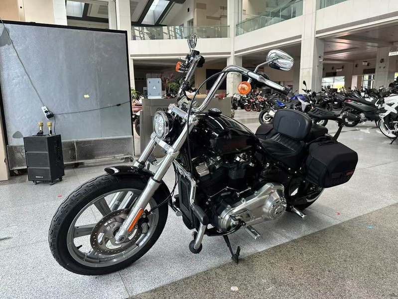 二手哈雷戴维森街霸 Street Bob
