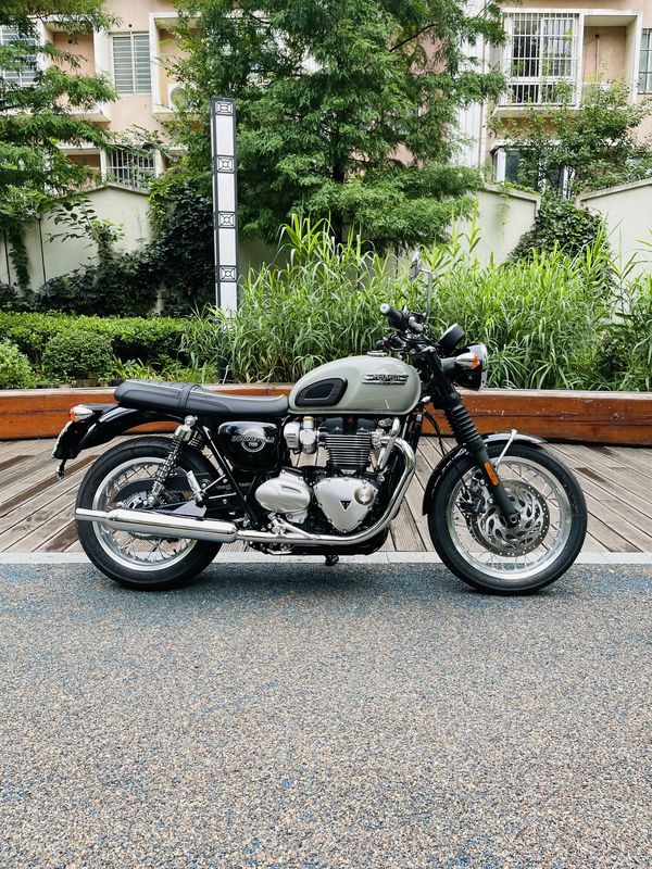二手凯旋Bonneville T120