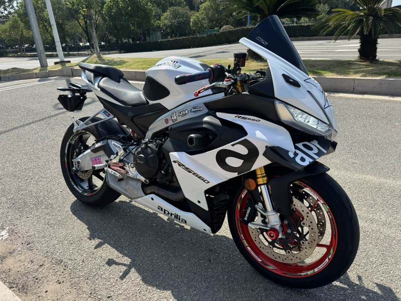 二手阿普利亚RS 660 