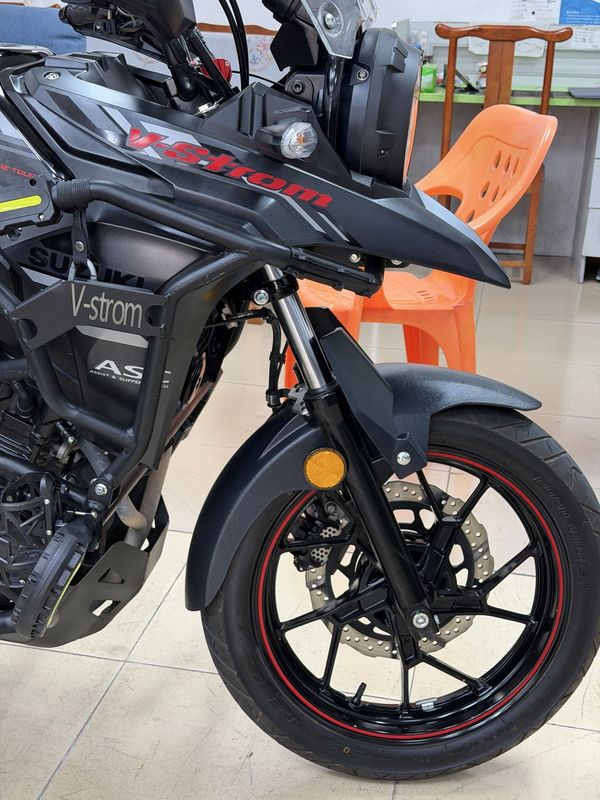 二手豪爵铃木DL250