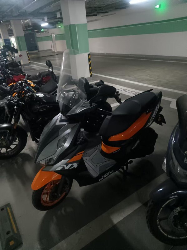 二手五羊本田NX125