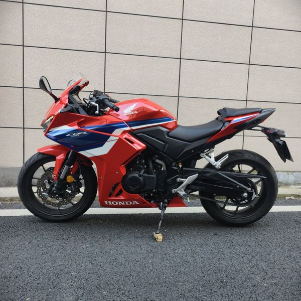 二手本田CBR400R