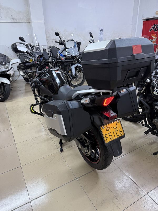 二手豪爵铃木DL250