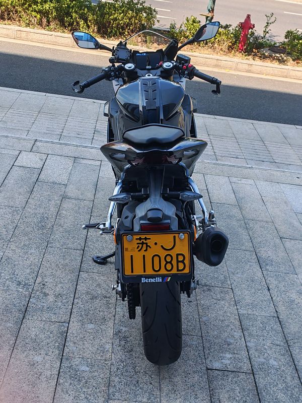二手贝纳利龙卷风 Tornado 302R