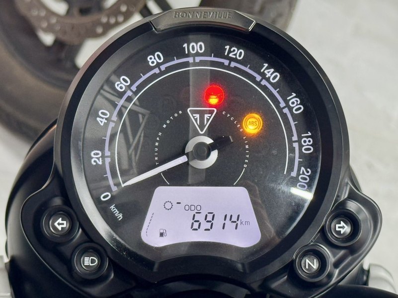 二手凯旋Scrambler 900