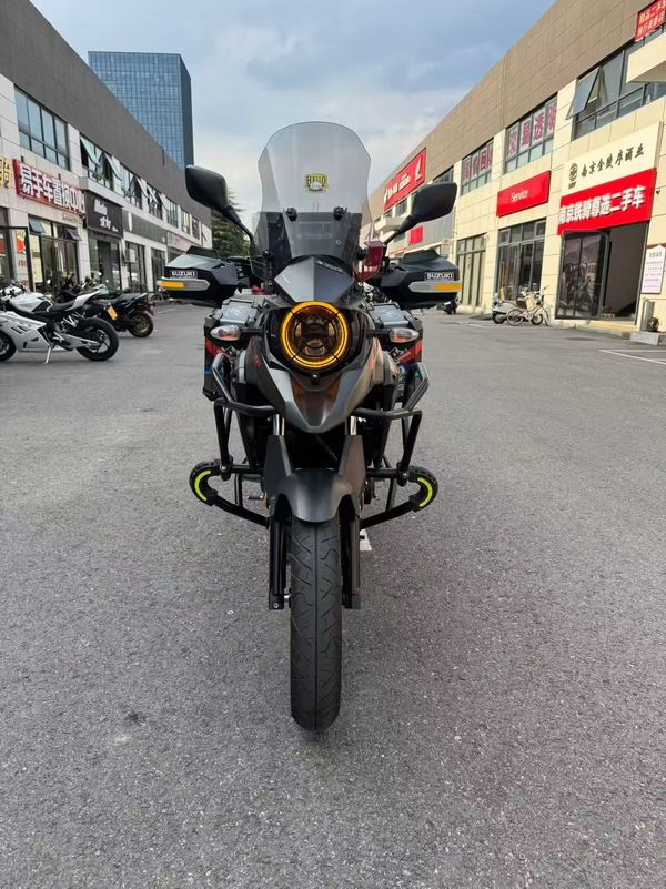 二手豪爵铃木DL250