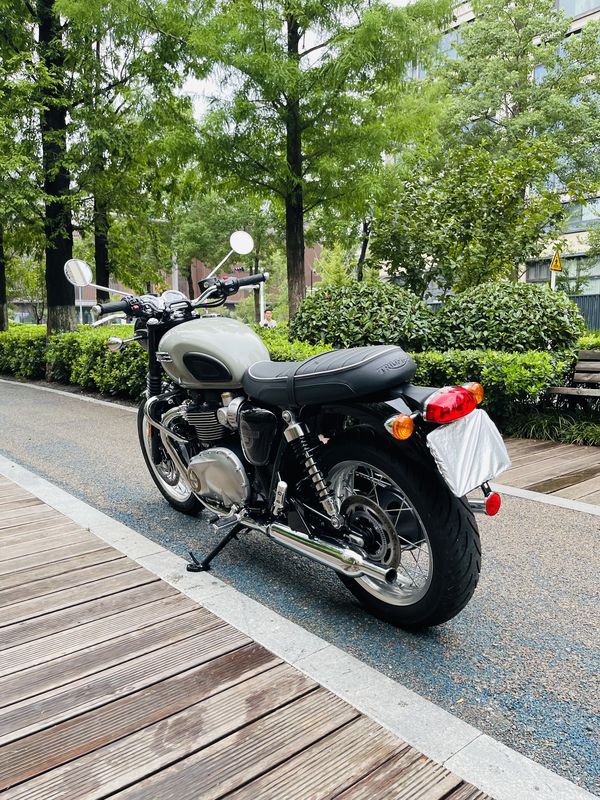 二手凯旋Bonneville T120