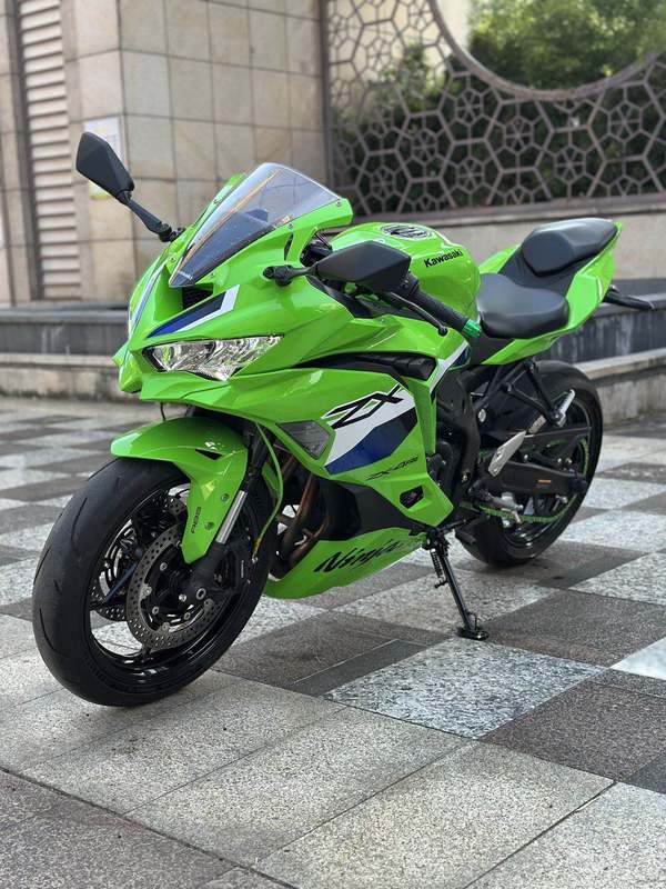 二手川崎ZX-4R