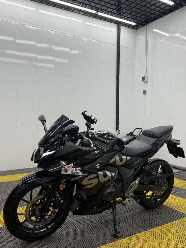 二手豪爵铃木GSX250R