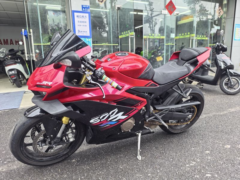 二手张雪机车500RR