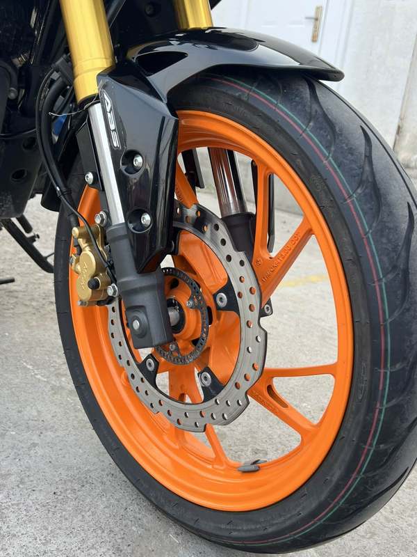 二手五羊本田CB190R 暴锋眼