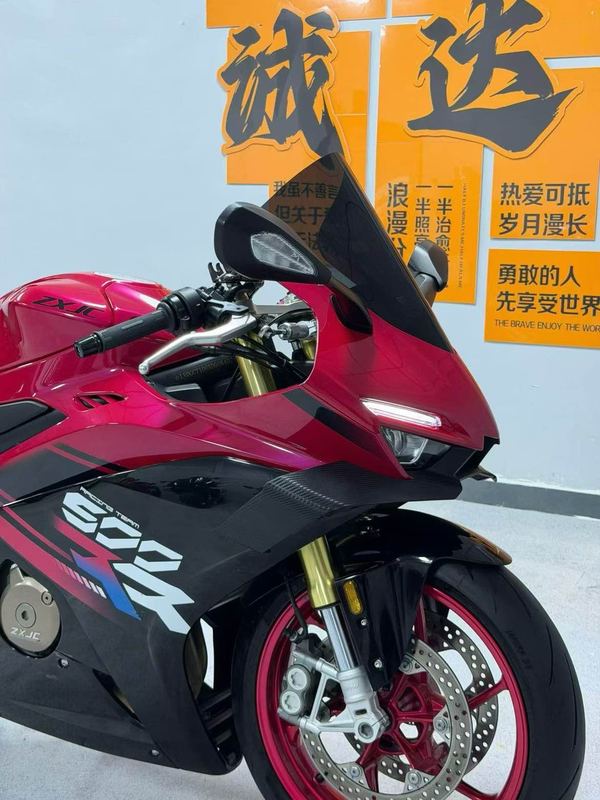 二手张雪机车500RR