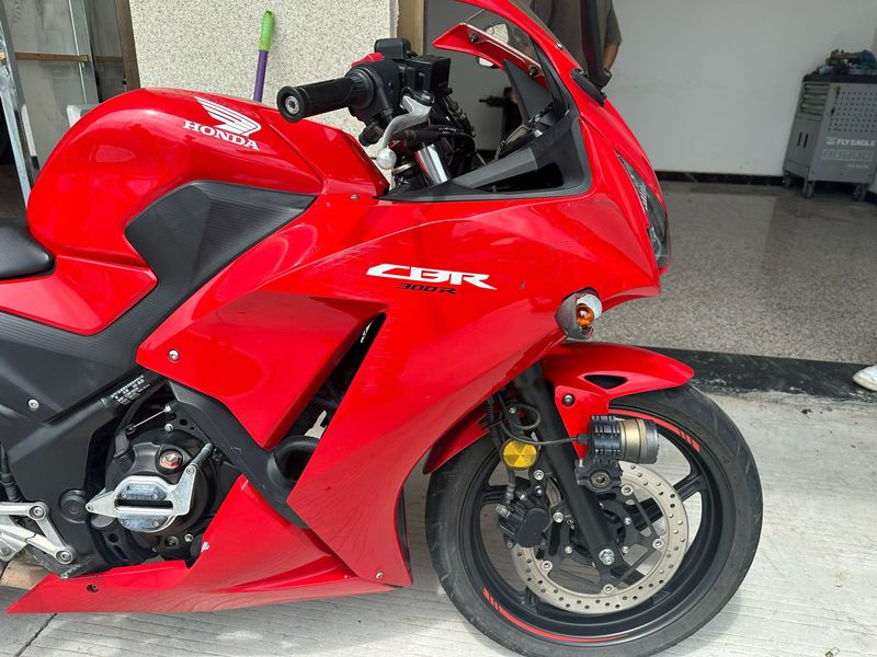 二手本田CBR300R