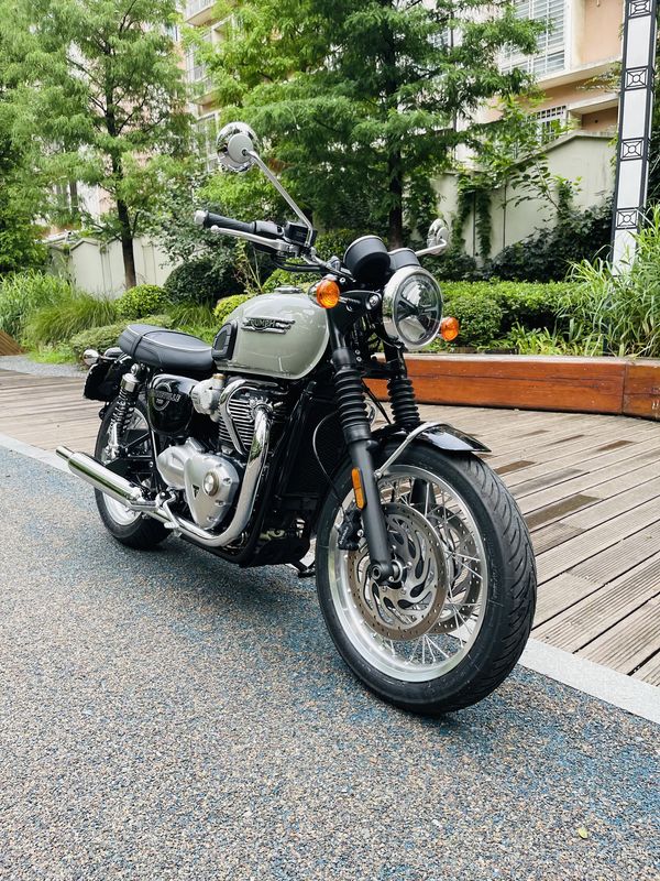 二手凯旋Bonneville T120