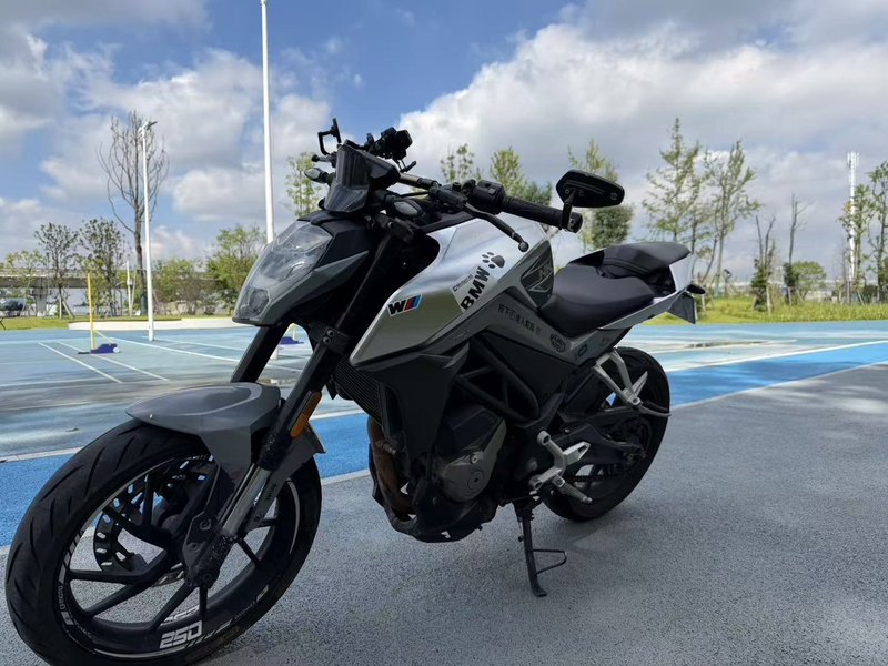 二手春风250NK