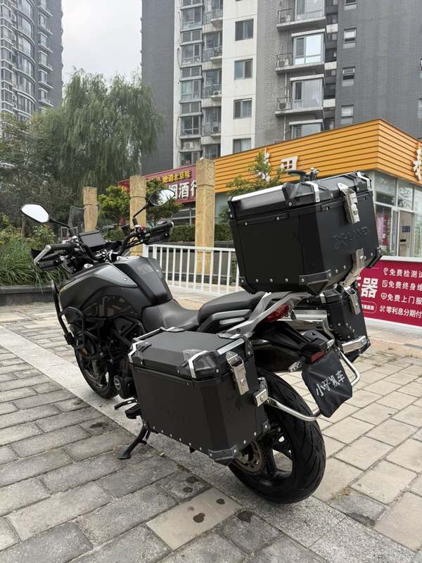 二手贝纳利TRK702