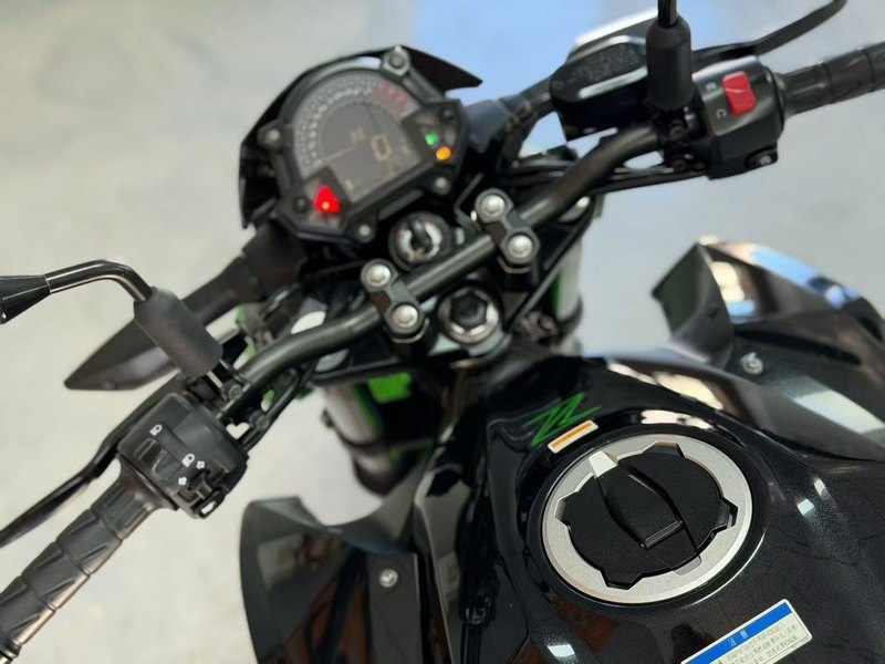 二手川崎Z400
