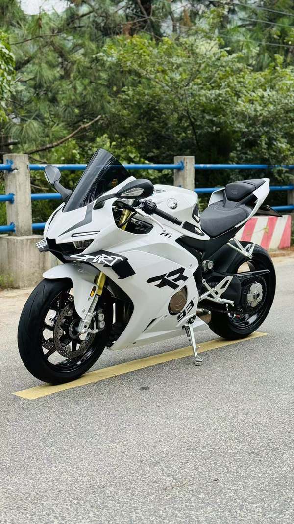 二手张雪机车500RR