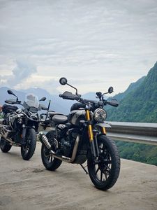 二手凯旋Scrambler 400 X