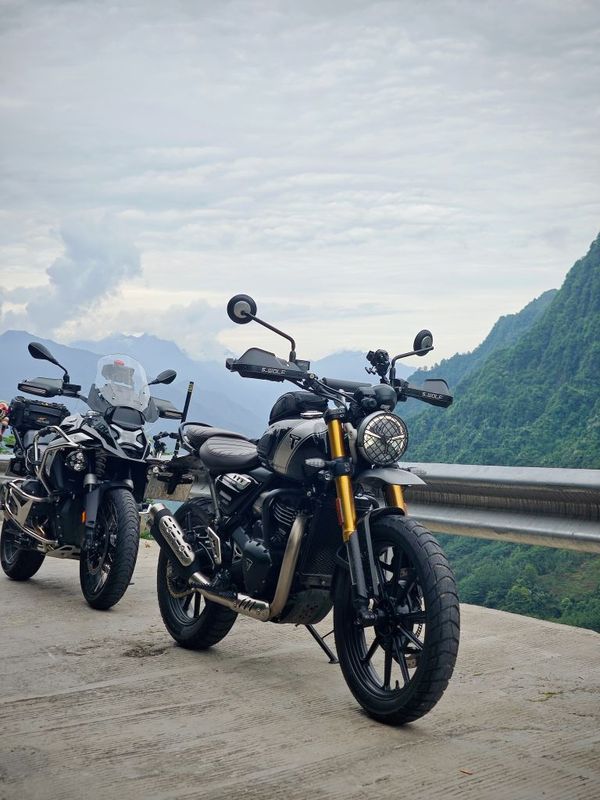 二手凯旋Scrambler 400 X