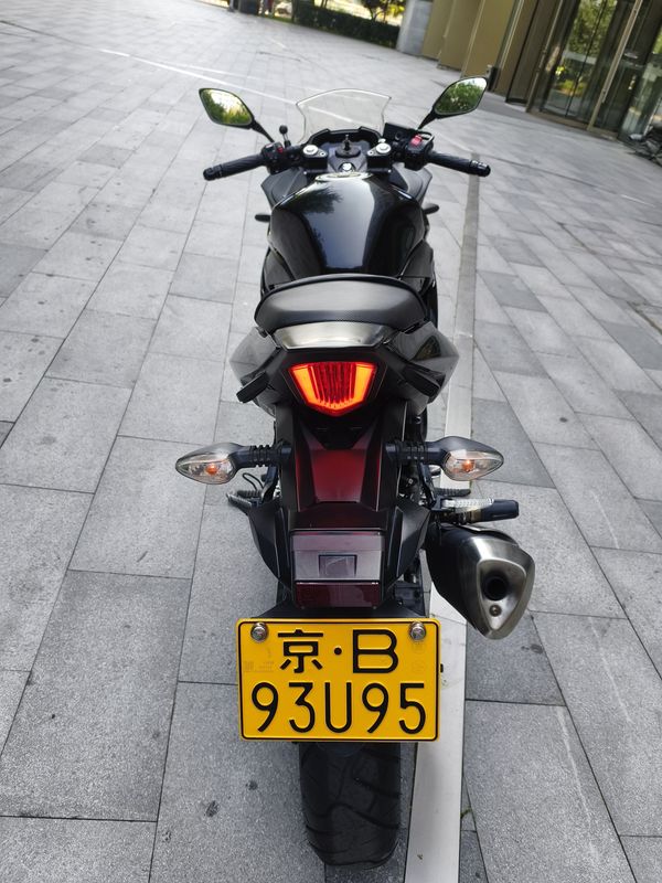 二手豪爵铃木GSX250R