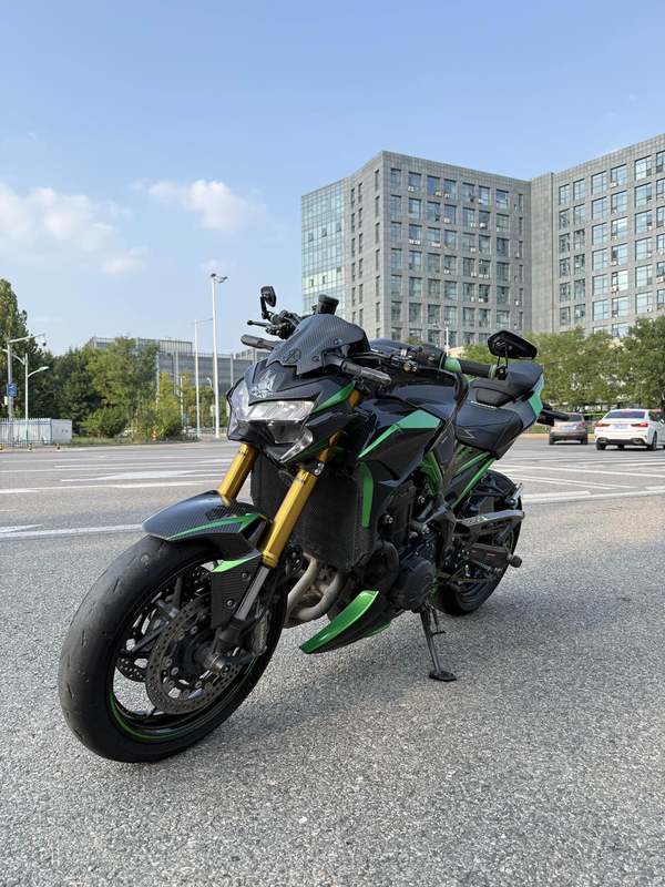 二手川崎Z900