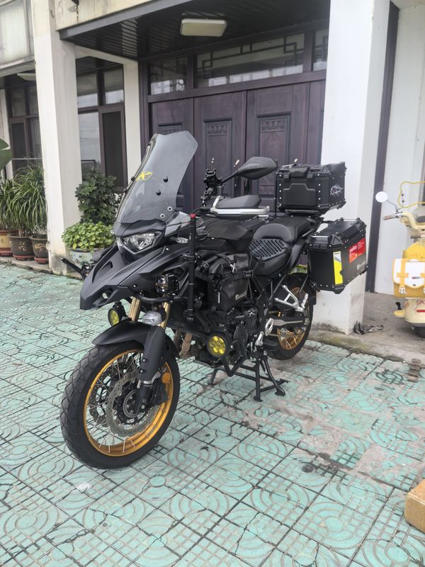二手贝纳利TRK552