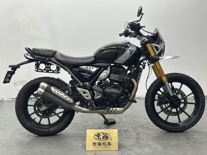 二手凯旋Scrambler 400 X