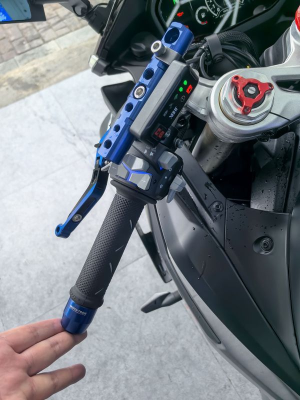 二手贝纳利龙卷风 Tornado 552R