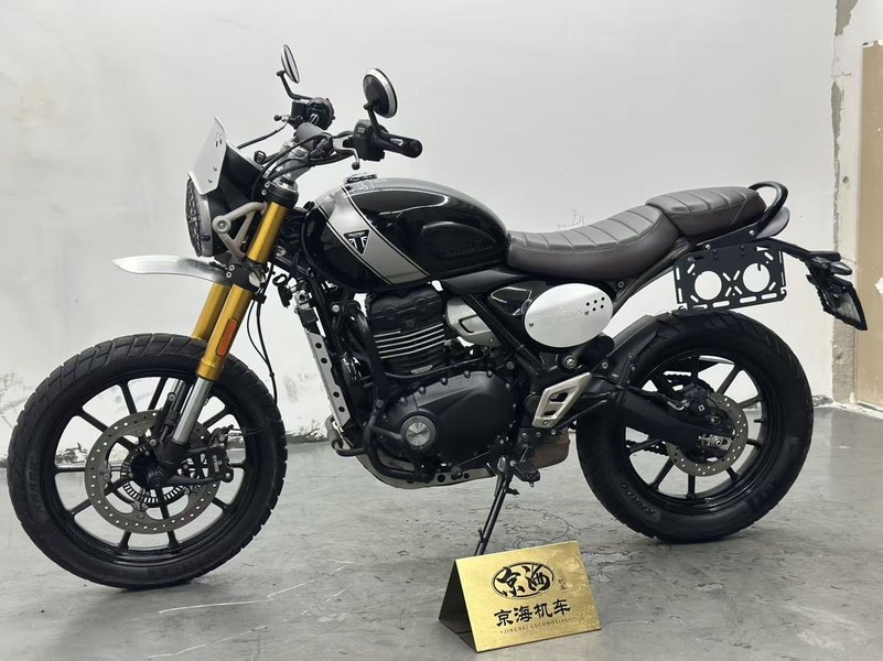 二手凯旋Scrambler 400 X