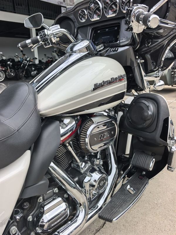 二手哈雷戴维森Tri Glide