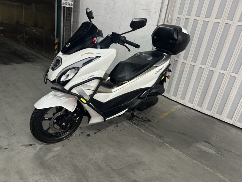 二手豪爵UFR150