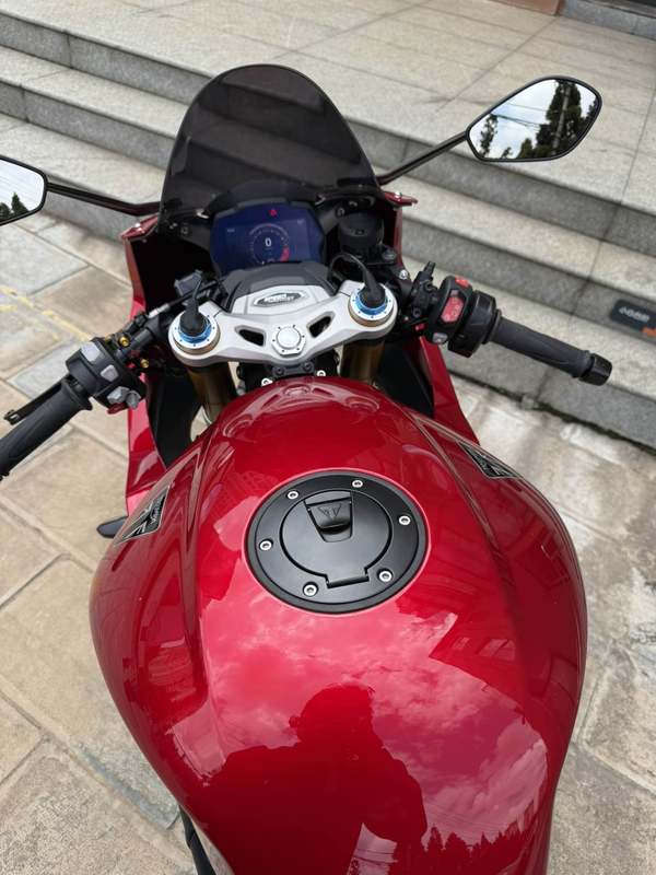 二手凯旋Speed Triple 1200 RR