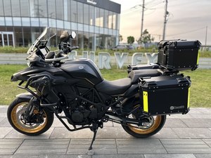 二手贝纳利TRK702