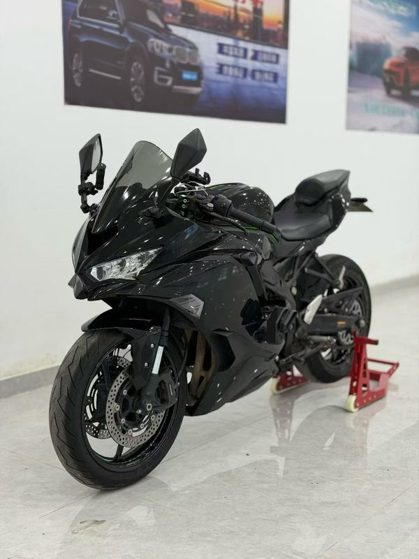 二手川崎ZX-4R