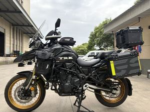 二手贝纳利TRK702