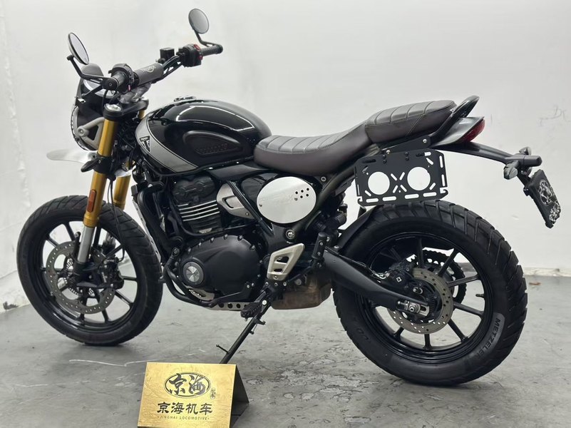 二手凯旋Scrambler 400 X