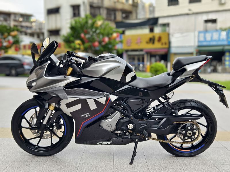 二手春风250SR