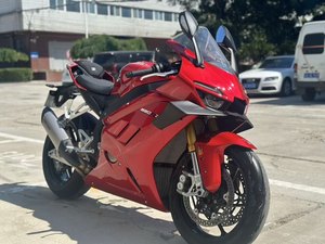 二手张雪机车820RR