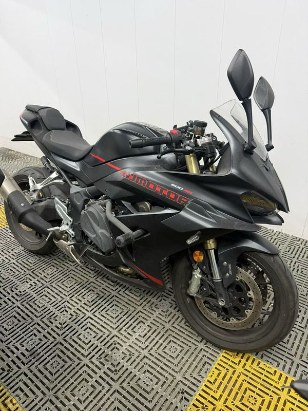 二手QJMOTOR赛600