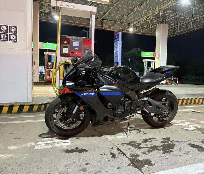 二手雅马哈YZF-R1