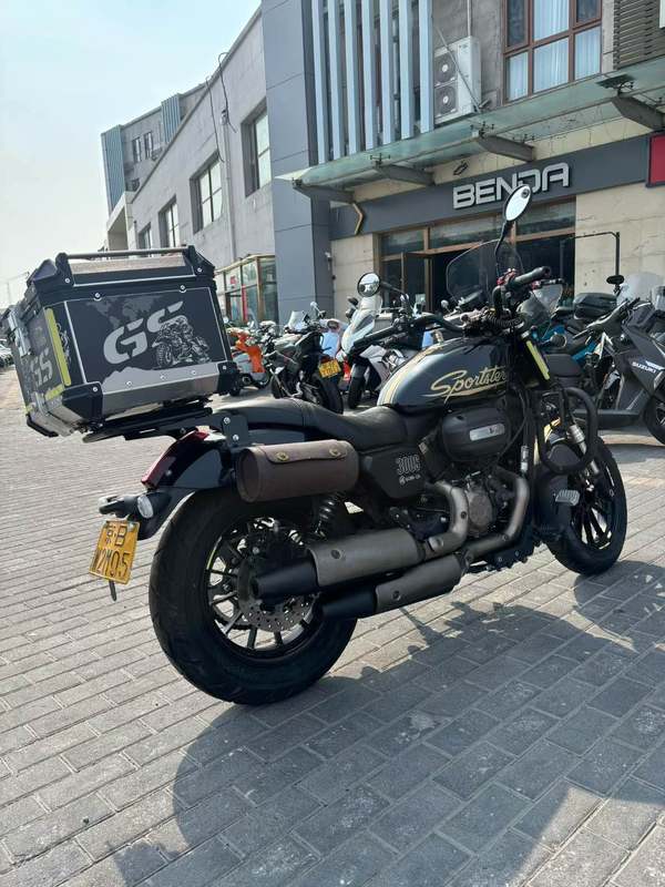 二手QJMOTOR闪300