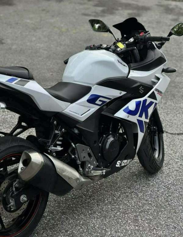 二手豪爵铃木GSX250R